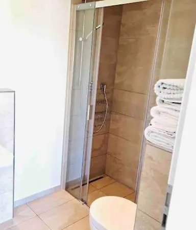 Apartment Lovely New Studio In Kirchberg - G *