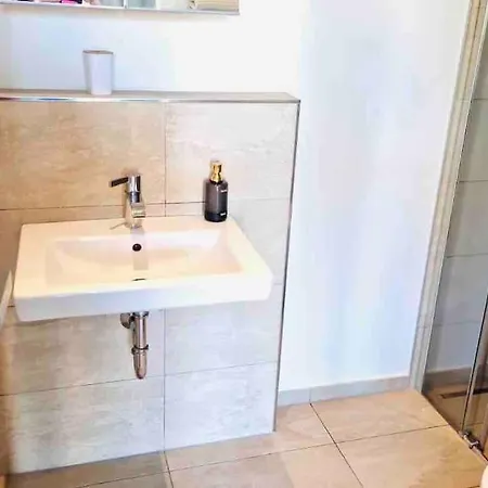 Lovely New Studio In Kirchberg - G Apartament Luksemburg